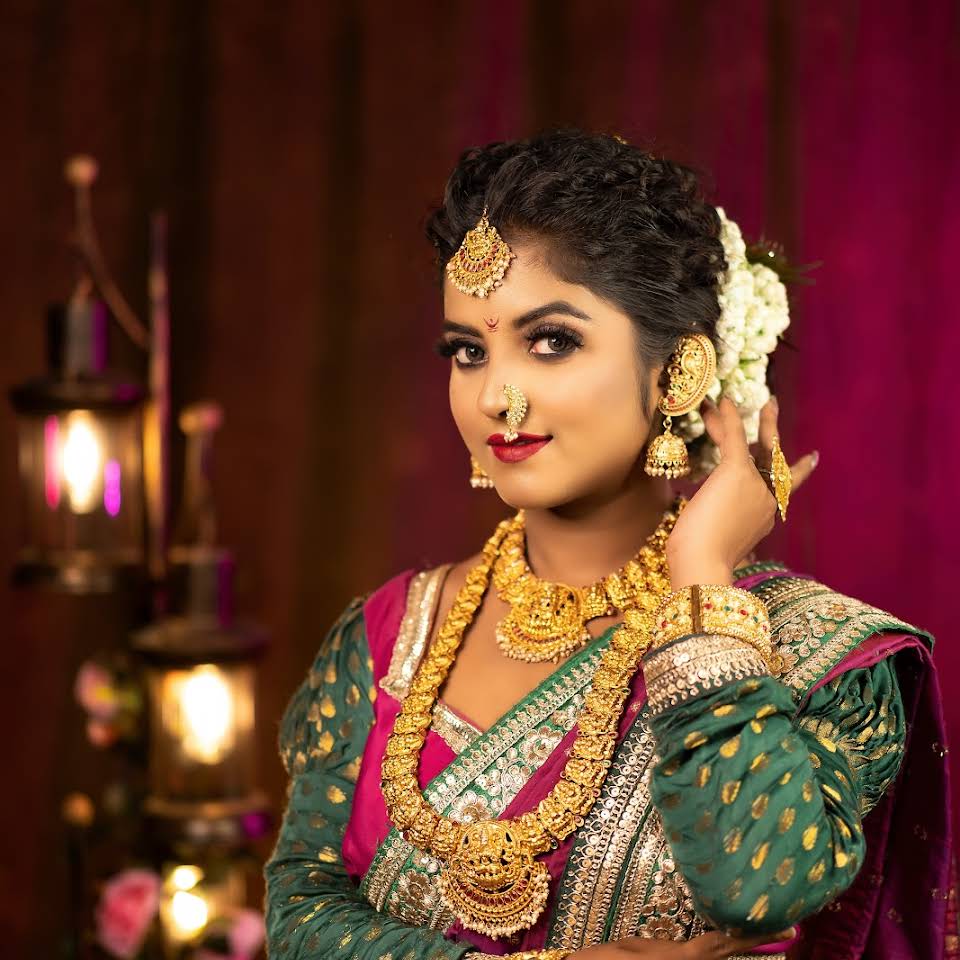 Deenas Makeover - Best Bridal Makeup Artist in Kolkata